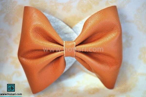 اموزش دستبند چرم طرح پاپیون-مرحله 7 شکل نهایی دستبند چرم دوزی