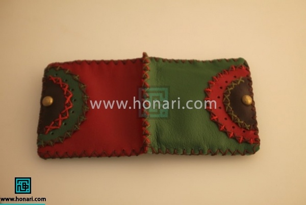 اموزش کیف آینه آرایش چرمی-مرحله 25 25.کیف به این حالت در می اید.