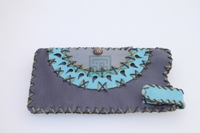 اموزش کیف چرم موبایل-مرحله 23 23.کیف موبایل از زاویه ای دیگر.