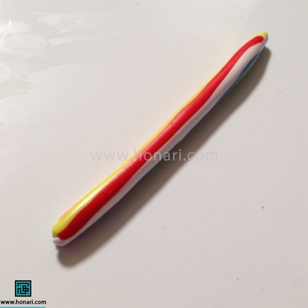 آموزش آبنبات خمیری-مرحله 6 این کار را انقدر ادامه میدهیم تا به قطر دلخواهمان برسیم