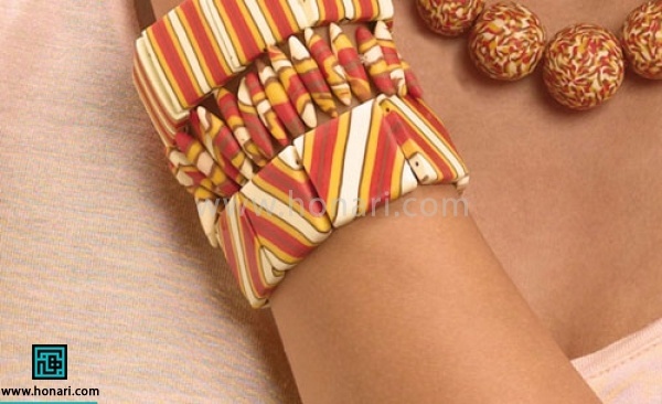 آموزش دستبند خمیری-مرحله 10 کار نهایی شما میتونید سایرآموزش ساخت عروسک خمیریبا خمیر فیمو را نیز مشاهده کنید