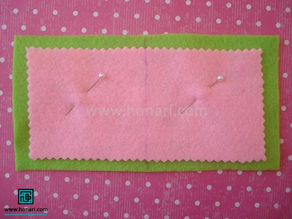 Ø¯ÙØ± Ù
ستطÛ٠درÙÙÛ Ø±Ø§ با Ø§Ø³ØªÙØ§Ø¯Ù از ÙÛÚÛ Ø²ÛÚ¯ زاگ برش Ù
ÛØ²ÙÛÙ
 Ø Ø³Ù¾Ø³ آ٠را در Ù
رکز ÛÚ©Û Ø§Ø² Ù
ستطÛÙ ÙØ§Û Ø¨ÛØ±ÙÙÛ ÙØ±Ø§Ø± داد٠٠با Ø³ÙØ²Ù ت٠گرد ثابت Ù
ÛÚ©ÙÛÙ
. (Ø¯ÙØª Ú©ÙÛØ¯ دÙÛÙØ§ ÙØ³Ø· کار ÙØ±Ø§Ø± Ú¯Ø±ÙØªÙ باشد). سپس خط ØªÙØ§Ø±Ù آ٠را با Ø§Ø³ØªÙØ§Ø¯Ù از Ù
داد صابÙÙÛ Ù
ÛÚ©Ø´ÛÙ
 .