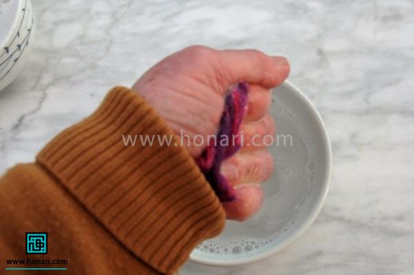 با ÙØ´Ø±Ø¯Ù ÙØ± Ú¯ÙØ¨Ø±Ú¯ آب اضاÙ٠آ٠را Ø¨Ú¯ÛØ±Ûد