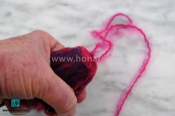 ÙØ¨Ù Ú¯ÙØ¨Ø±Ú¯ ÙØ§ را در ÛÚ© دست جÙ
ع کردÙ