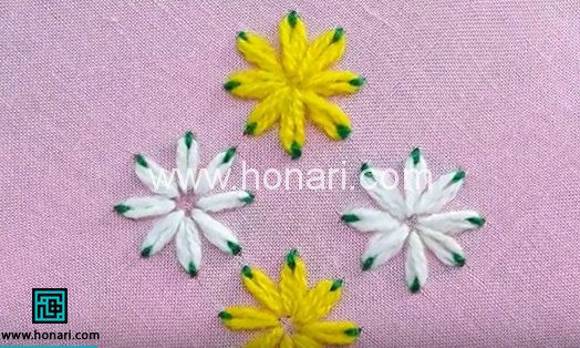 گلدوزی ساده روی لباس