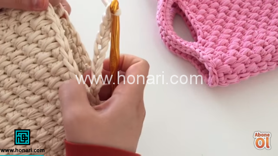 آموزش بافت کیف با کاموا تریکو