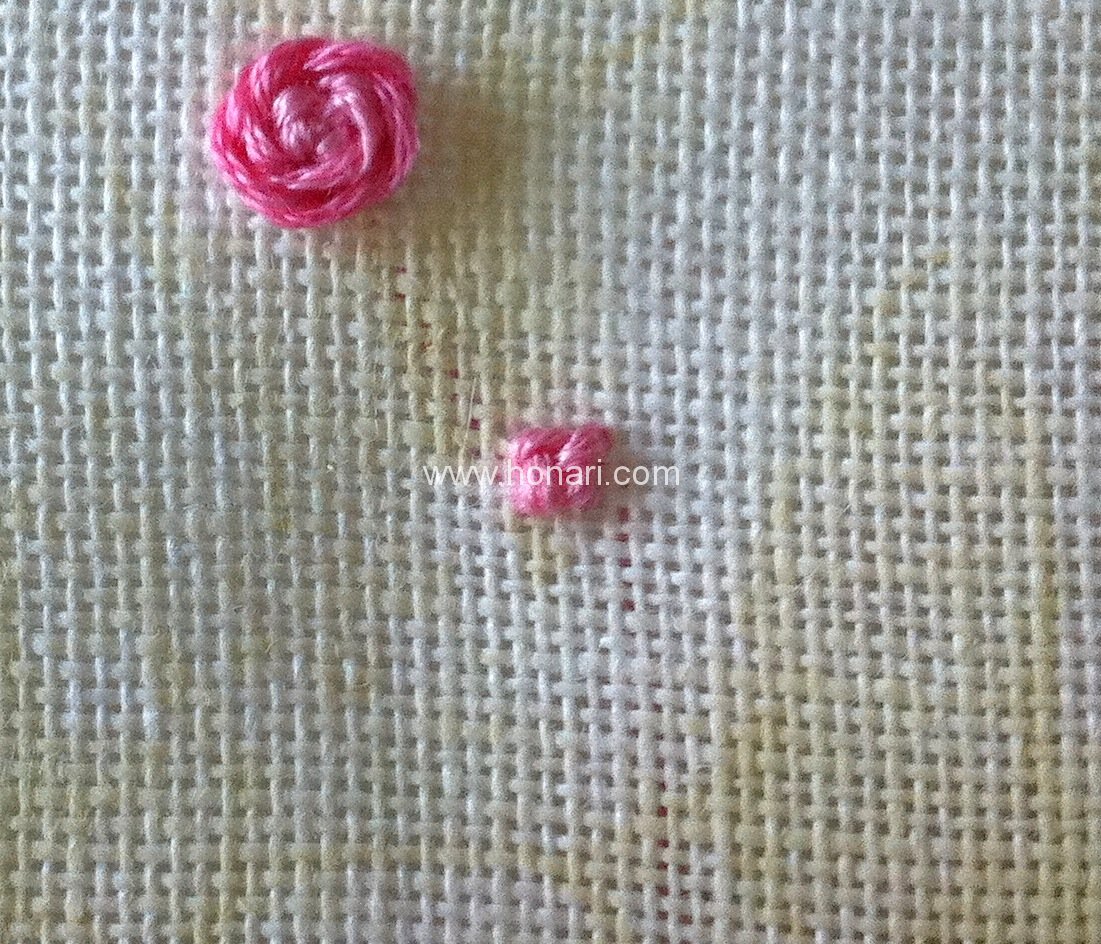 دوخت گل رز ساده روی پارچه