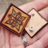 نمونه‌کار آموزش حکاکی روی چرم