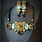 نمونه‌کار آموزش درباری دوزی