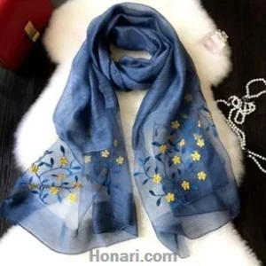 طرح گلدوزی روی شال دخترانه