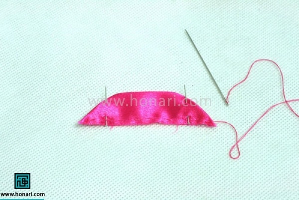 پایین روبان را کوک بزنید