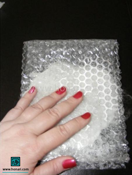 Ø Ø§ÛÙ Ú©Ø§Ø± Ø±Ø§ ØªØ§ 6 Ø¨Ø§Ø± Ø§Ø¯Ø§ÙÙ Ø¯ÙÛØ¯( ÛÚ© ÙØ§ÛÙ Ø¨ØµÙØ±Øª Ø§ÙÙÛ Ù ÛÚ© ÙØ§ÛÙ Ø¹ÙÙØ¯Û Ø¢Ø®Ø±ÛÙ ÙØ§ÛÙ Ø¨ØµÙØ±Øª Ø§ÙÙÛ Ø¨Ø§Ø´Ø¯)Ø³Ù¾Ø³ Ø¨Ù Ø¢Ø±Ø§ÙÛ Ø¢Ø¨ Ú¯Ø±Ù Ù ØµØ§Ø¨ÙÙ Ø±Ø§ Ø¨Ø± Ø±ÙÛ Ø§ÙÛØ§Ù Ø¨Ù¾Ø§Ø´ÛØ¯.Ø¨Ù Ø§ÙÛØ§Ù Ø¯Ø³Øª Ø¨Ø²ÙÛØ¯ Ù ÙØ·ÙÛÙ Ø´ÙÛØ¯ Ú©Ù Ø§ÙÛØ§Ù Ø®ÛØ³ Ø´Ø¯Ù Ø§ÙØ¯( ÙÙ Ø¢ÙÙØ¯Ø± Ú©Ù Ø¢Ø¨ Ø§Ø² Ø¢Ù ÙØ§ ÚÚ©Ù Ú©ÙØ¯).ÛÚ© ÙØ§ÛÙ Ø¯ÛÚ¯Ø± Ø¶Ø±Ø¨Ù Ú¯ÛØ± Ø­Ø¨Ø§Ø¨ Ø¯Ø§Ø± Ø¨Ø± Ø±ÙÛ Ø§ÙÛØ§Ù Ø®ÛØ³ Ø´Ø¯Ù Ø¨Ú¯Ø°Ø§Ø±ÛØ¯ Ù Ù ÙØ§ÙØ´ Ø¯ÙÛØ¯.