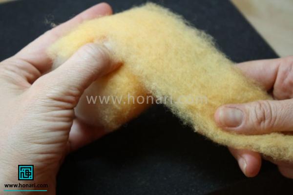 Ø¨Ø§ Ø§ÙÛØ§Ù Ú©ÚÙ Ø¯ÙØ²Û Ø¨Ù Ø±ÙÚ¯ Ø³ÙÛØ¯ Ù¾Ø§ÛÙ ØªØ®Ù ÙØ±Øº Ø±Ø§ Ø·Ø¨Ù Ø¢ÙÙØ²Ø´ Ù¾ÛØ´ ÙÛØ§Ø² Ø¯Ø±Ø³Øª Ú©ÙÛØ¯. Ø³Ù¾Ø³ Ø¨Ø§ Ø§Ø³ØªÙØ§Ø¯Ù Ø§Ø² Ø§ÙÛØ§Ù Ø²Ø±Ø¯ Ø±ÙÛ Ù¾Ø§ÛÙ ØªØ®Ù ÙØ±ØºÛ Ø´Ú©Ù Ø±Ø§ Ø¨Ù¾ÙØ´Ø§ÙÛØ¯ . 