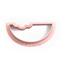 کاتر پلاستیکی یلدا هندوانه نیم دایره