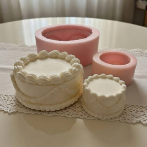 قالب شمع سیلیکونی کیک تولد گردکوچک  4cm