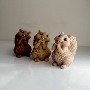 قالب شمع سیلیکونی سنجاب 8cm